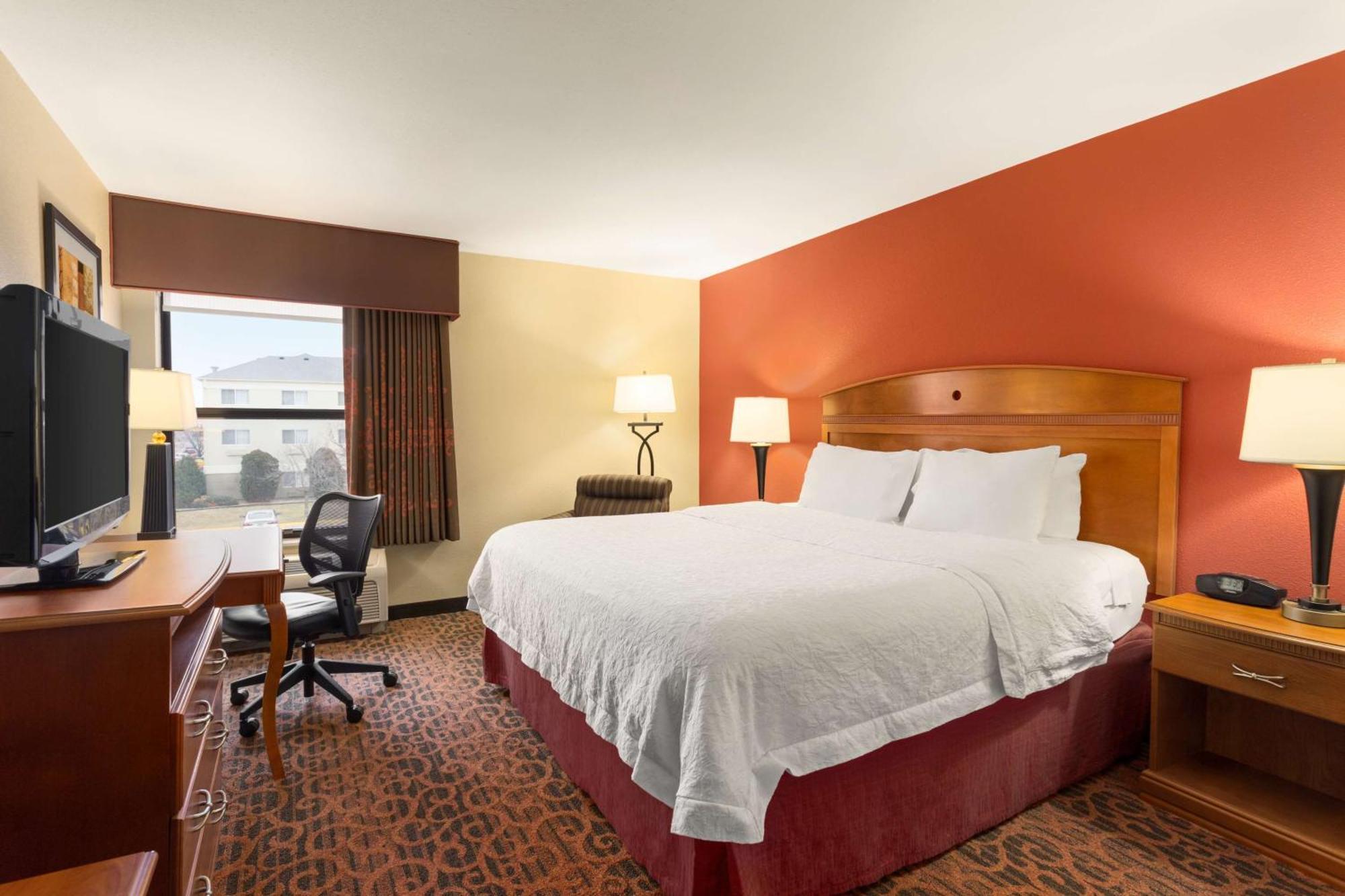 Hampton Inn Wichita-East Exterior photo