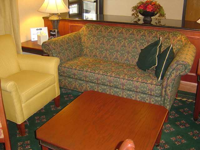 Hampton Inn Wichita-East Room photo